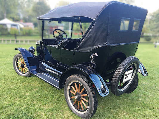 Ford Model T 5-passenger Touring. 1925