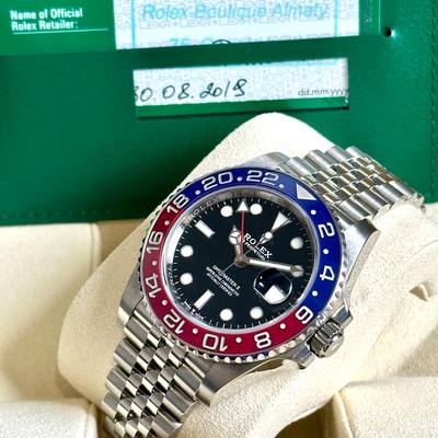 Rolex GMT-Master II 126710BLRO (Pepsi)