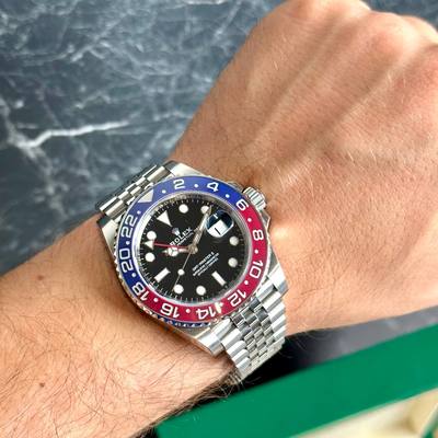 Rolex GMT-Master II 126710BLRO (Pepsi)