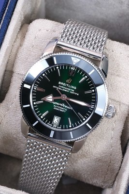 Breitling Superocean Heritage II B20 Automatic Green Dial 42