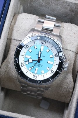 Breitling SUPEROCEAN AUTOMATIC 44 Tiffany Dial