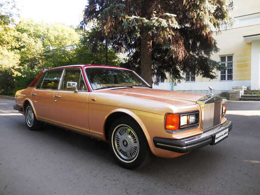 Rolls Royce Silver Spur Series 1. 1987