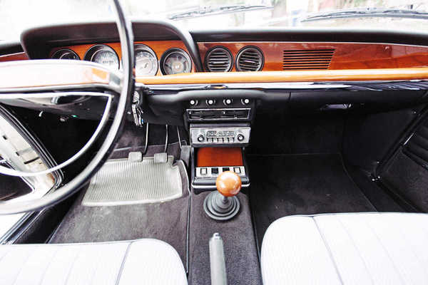BMW 2000 CS. 1968