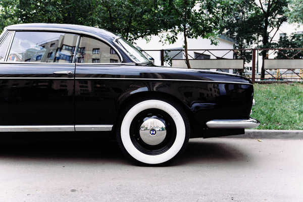 BMW 503 Coupe. 1960