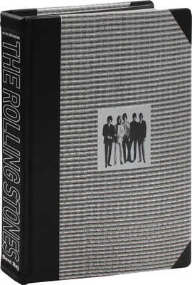[Уаймен Б., Рэй Б., автографы]. The Rolling Stones. In The Beginning / Phot. Bent Rej. London: Mitchell Beazley, 2006.