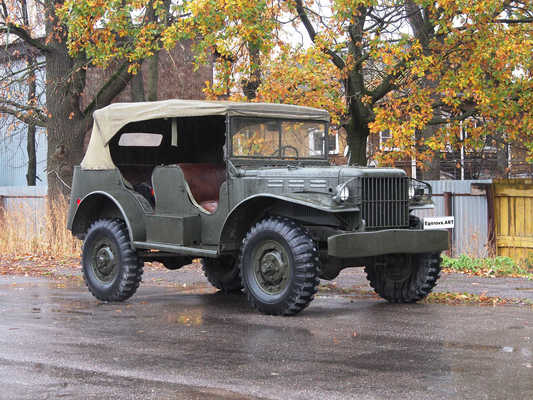 Dodge WC-56 3/4 ton 4x4 Truck Command model T-214-B-98. 1944