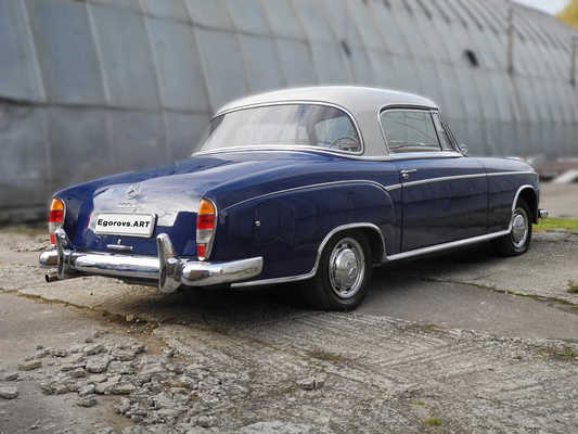 Mercedes-Benz 220 S Coupé (W 180 II). 1958