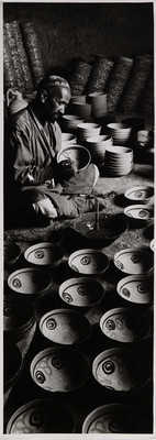 Фотография «Гончарная мастерская». Фотограф Н. Хорунжий. Таджикистан, 1950-е.