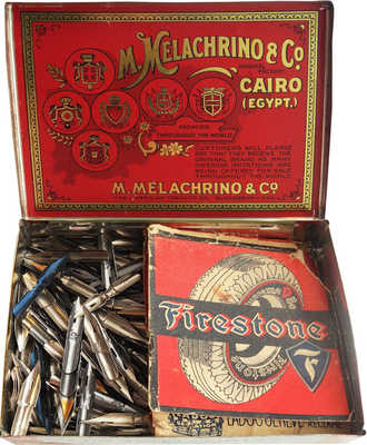 [Коллекция В.Г. Лидина]. Жестяная коробка «Manufactory of the best Egyptian cigarettes M. Melachrino & Co»