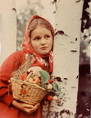 Лот из трех фотографий серии «Аленушка» / Фотограф Н. Хорунжий. 1957.
